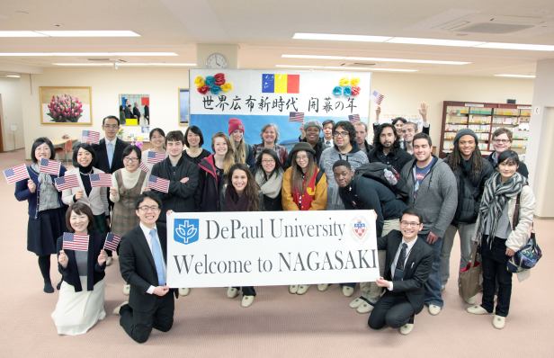 SeikyoPhoto_DePaul_University_Delegation_to_Nagasaki